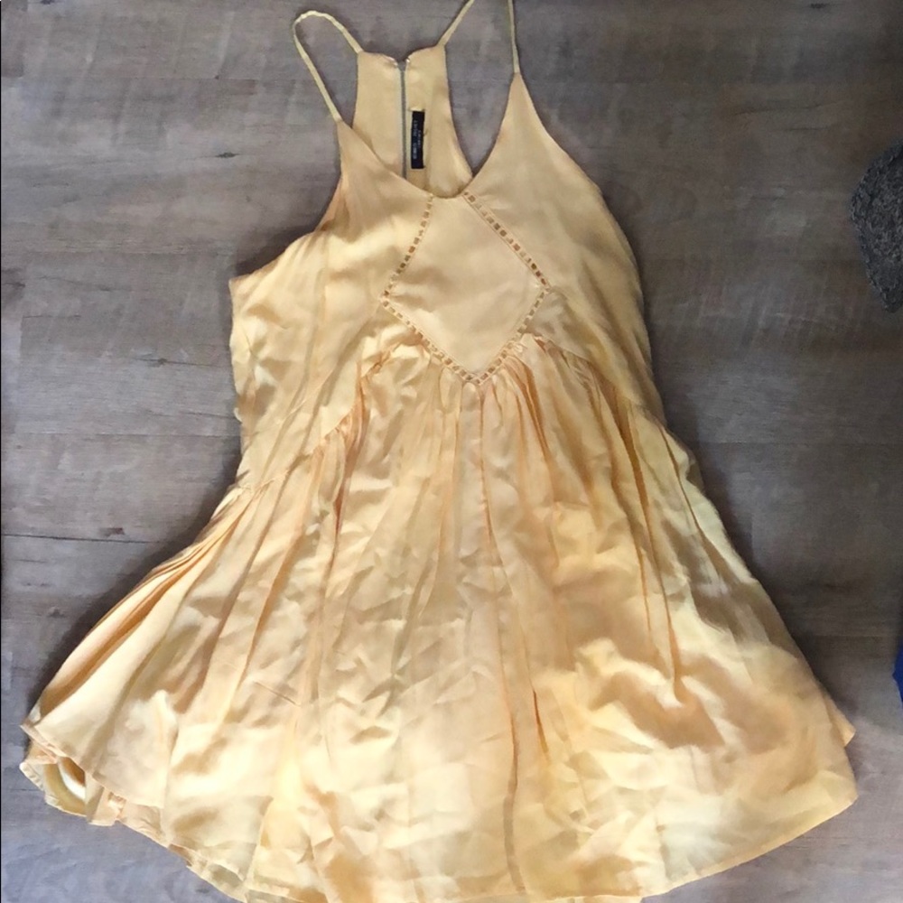 Flowy yellow dress